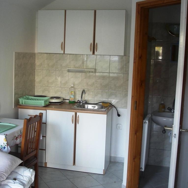 Petra Apartmanok Velem Extérieur photo